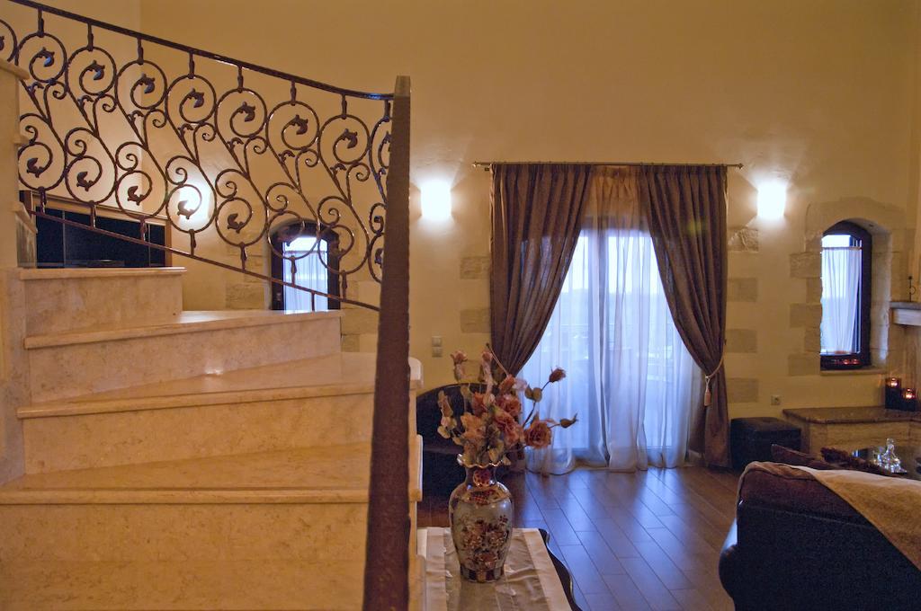 Giovanta Villa Kondomarion Pokoj fotografie